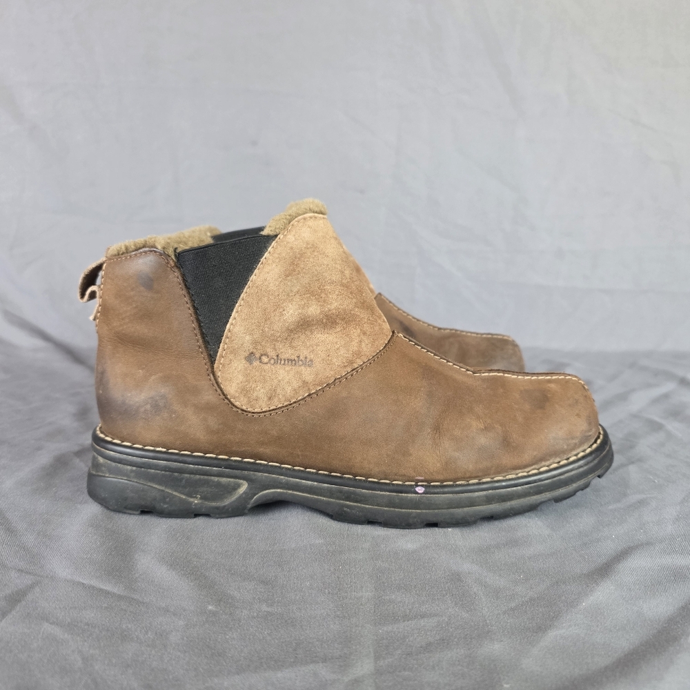 Columbia Ingleside Winter Boots Shearling Style Fur Lined Ankle Chelsea Boot
